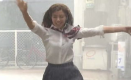 娱乐吃瓜酱恋爱趁早,娱乐吃瓜酱的甜蜜蜕变之旅
